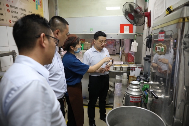 http://www.zzife.edu.cn/ewebeditor/uploadfile/image/2021/06/26/20210626170526978_s.jpg