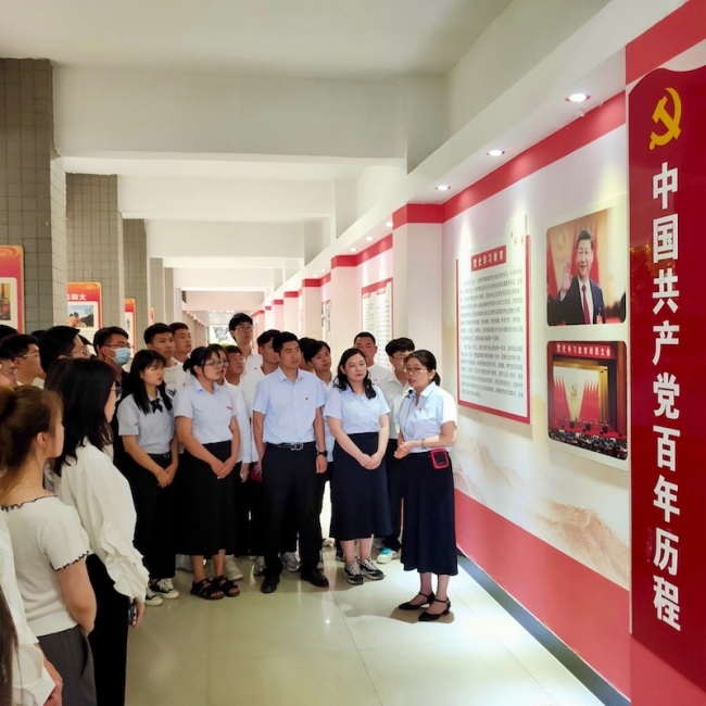 http://www.zzife.edu.cn/ewebeditor/uploadfile/image/2021/06/30/20210630172900430_s.jpg