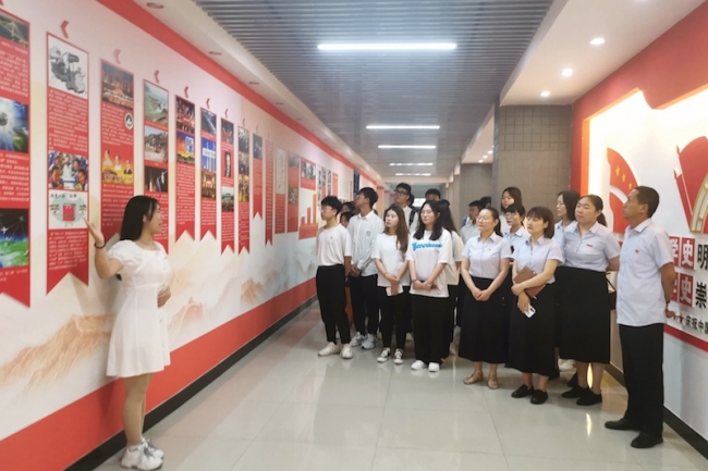 http://www.zzife.edu.cn/ewebeditor/uploadfile/image/2021/06/30/20210630172910750_s.jpg