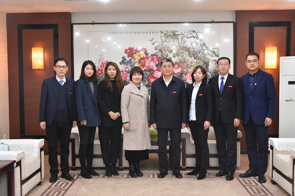 说明:http://xww.zzife.edu.cn/picture/article/63/42/e7/4be917c44de1ac63064ded419b3a/b75aad8a-676c-46c1-94be-c2ccc27a36ec.jpg