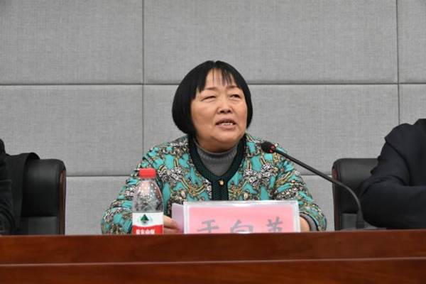 说明:http://www.zzife.edu.cn/picture/article/63/ba/60/1e270ee747dfb27a4f58cd2d31c1/75c799b4-2fa6-4ab5-94e2-cfec765dbacc.jpg