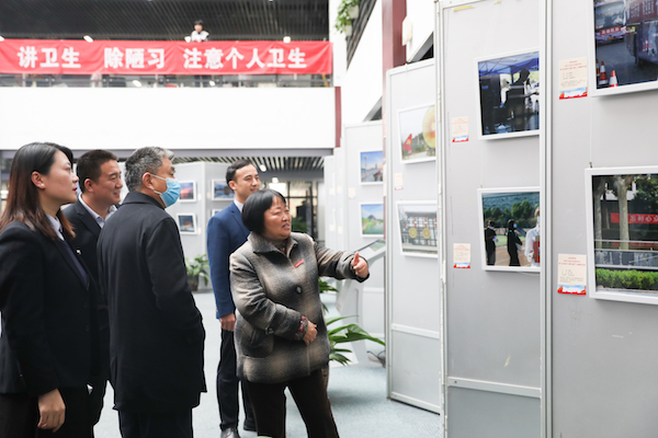 说明:http://www.zzife.edu.cn/picture/article/63/b7/d5/71bac2ba4586b400e590381f756a/9138416f-51e9-4b30-bca0-559916bf59ed.jpg