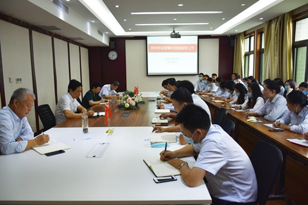 说明:http://www.zzife.edu.cn/picture/article/63/c5/00/6c85b56542afa926c7209fc305a4/19ea3453-0a52-4f26-a4a3-6389844a50fe.jpg