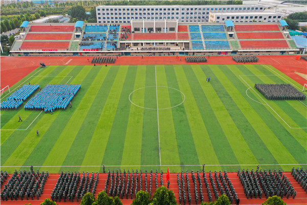 说明:http://www.zzife.edu.cn/picture/article/63/e4/b4/4475939f4704bbcb997b547f7050/8a753b01-8a13-4b7a-ab4d-cadbb15c2244.jpg