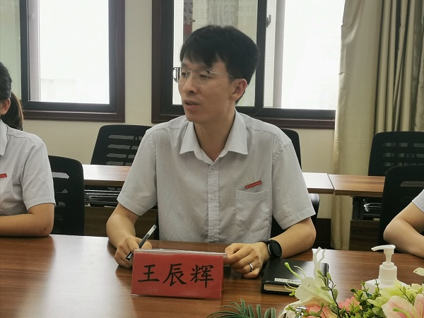 http://www.zzife.edu.cn/picture/article/63/2f/0d/958f2209497e981d717c0c7e63ee/4d402edc-db6d-4c9f-8b97-e678e687360f.jpg