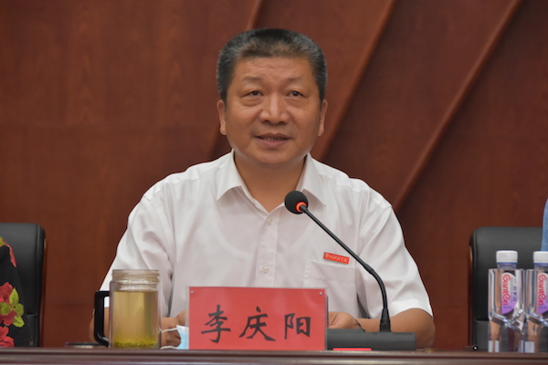 http://www.zzife.edu.cn/picture/article/63/7e/0c/c630dd584d658b52f632e3ca3db6/831d0359-fe66-4c3b-81e3-ed86280be8c6.jpg