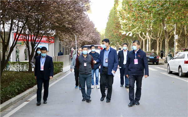 说明:http://www.zzife.edu.cn/picture/article/63/79/cc/0b562b644b988f90b69e112049f8/73755538-eb40-4ade-bd7b-7d3c8d8a5f43.jpg