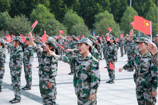 说明:http://www.zzife.edu.cn/picture/article/63/14/29/2cce80ec4cf38e4f660898efb4bb/9427cb71-4702-45cf-8054-419d205d1b96.jpg