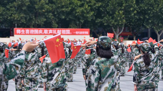 说明:http://www.zzife.edu.cn/picture/article/63/14/29/2cce80ec4cf38e4f660898efb4bb/697ec214-1379-45cb-805f-f80e0297dfbf.jpg